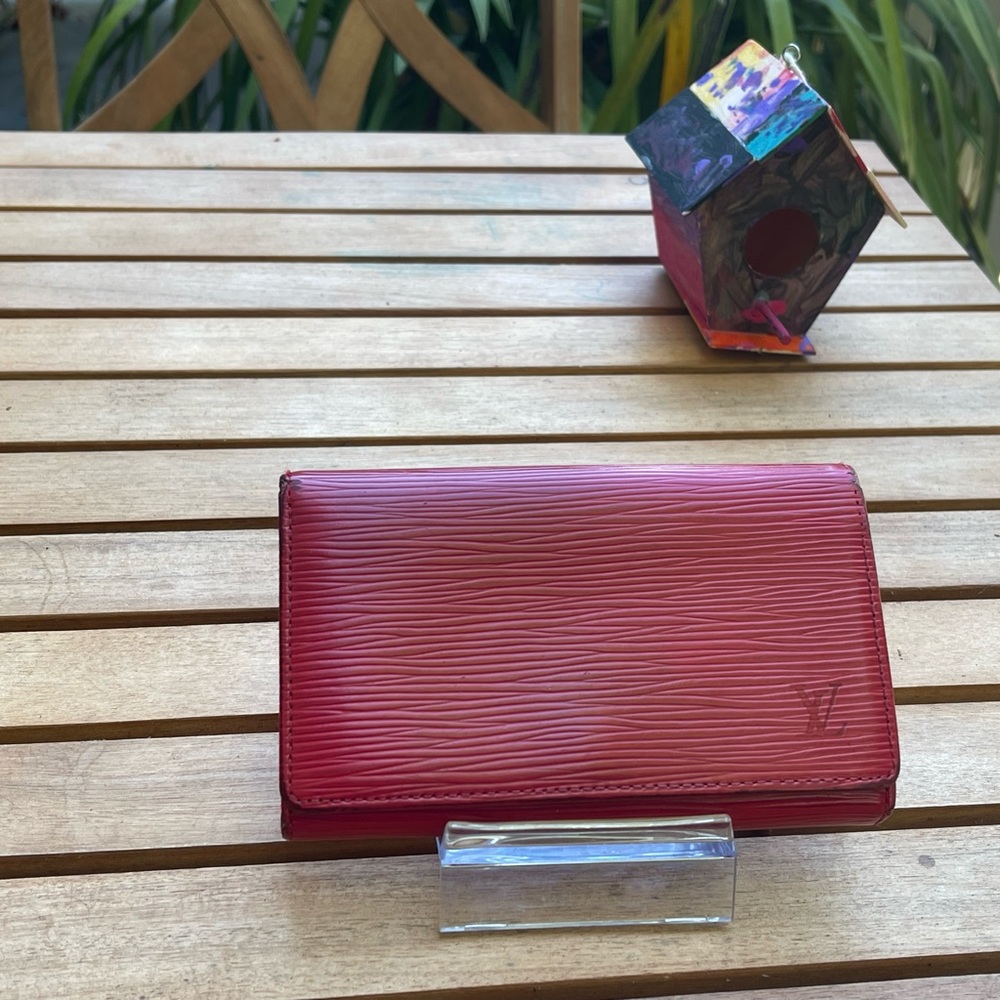 LV red Epi wallet , authentic